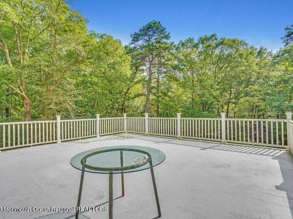 2557 Huckleberry Road, Manchester, NJ 08759