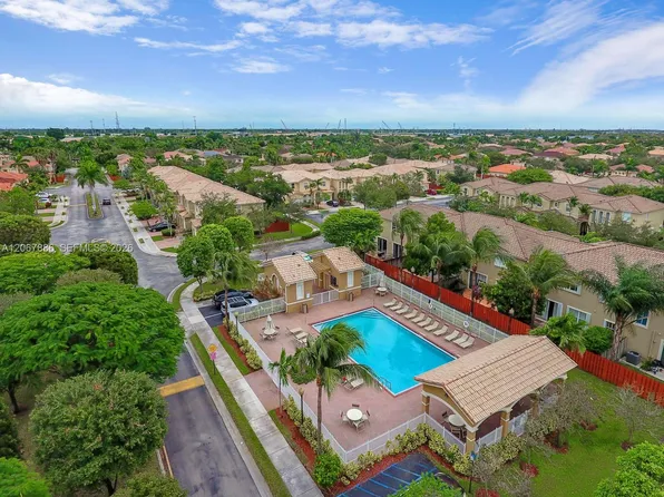 12472 SW 123rd St, Miami, FL 33186