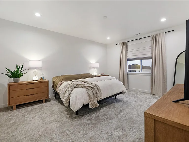 14588 Cooper Sunrise Dr — Photo 17