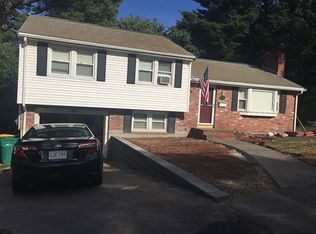 137 Ridgewood Dr, Norwood, MA 02062