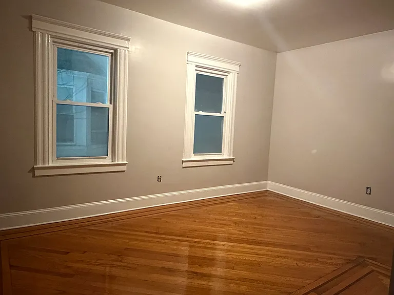18-20 Beverly St #1 — Photo 5