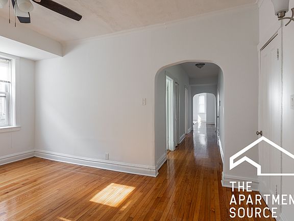 5th image of 1123 N Christiana Ave APT 3