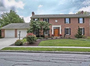 6348 S Powderhorn Rd, Mechanicsburg, PA 17050