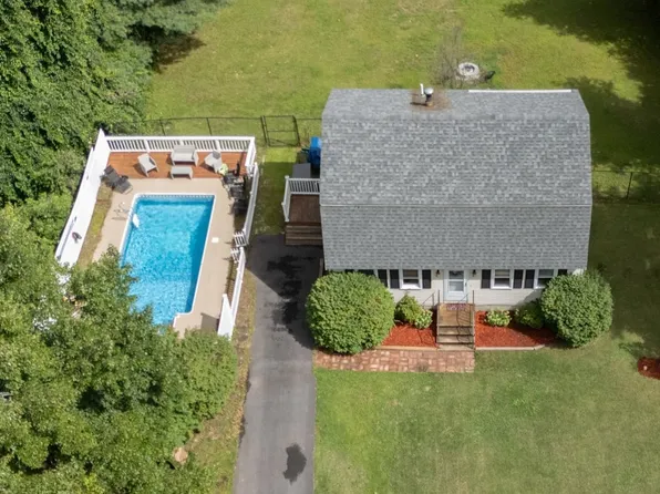 12 Edward Drive, Concord, NH 03301