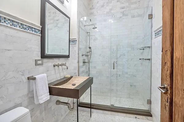 Sold by Compass | media 12