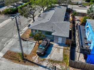 512 9th Ave N, Lake Worth, FL 33460