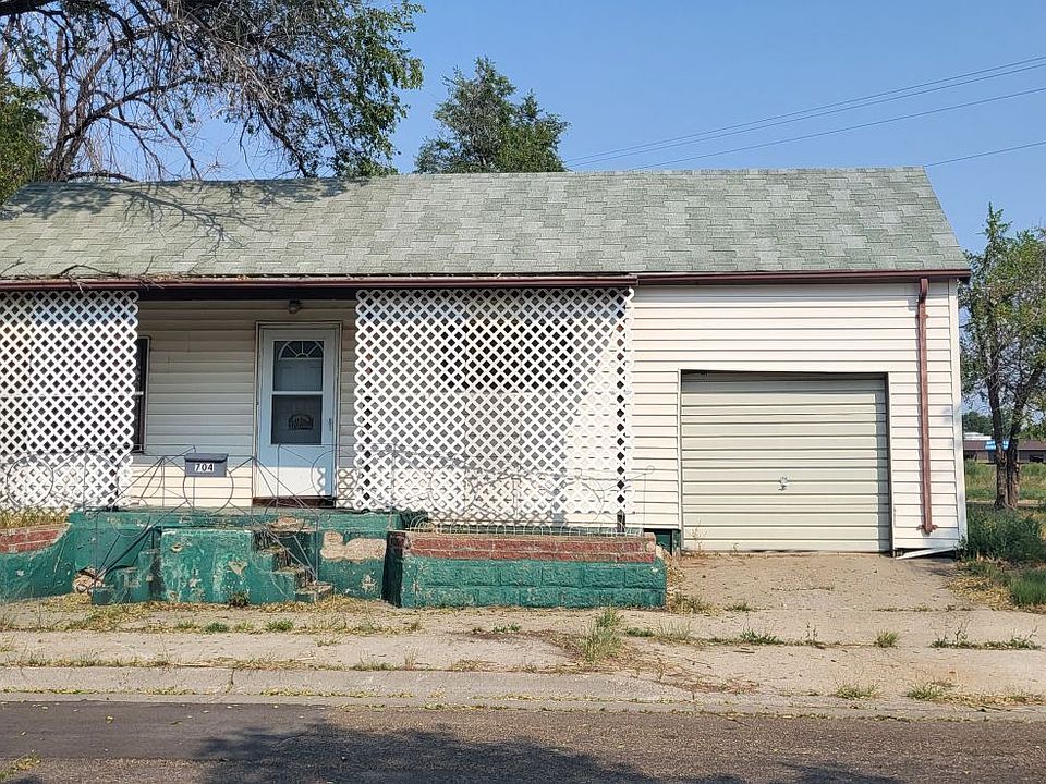 1st image of 704 N Jordan Ave