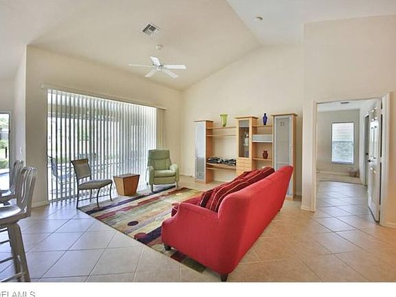 3rd image of 120 Templewood Ct