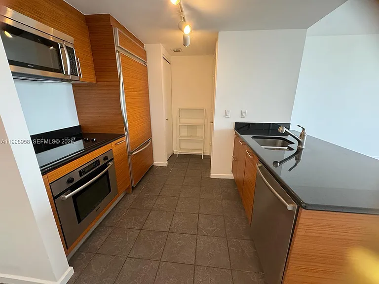 50 Biscayne Blvd #3807 — Photo 7