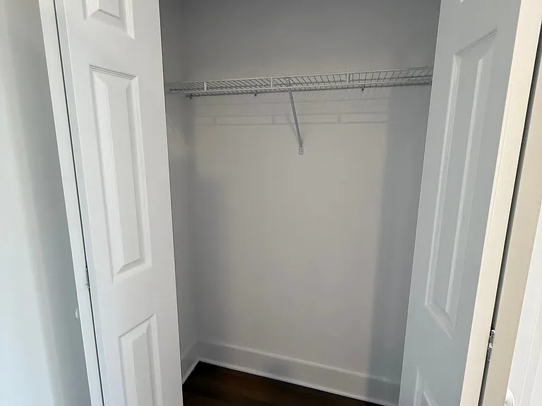 11 Queensberry St #11L — Photo 8