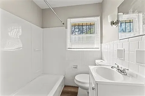 3558 Stanford Pl #4 — Photo 7