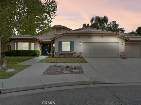 1915 Alsace Ct, San Jacinto, CA 92583