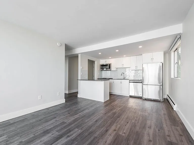 1629 Haro St #904 — Photo 18