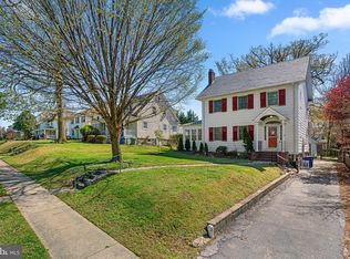 704 Hunting Pl, Baltimore, MD 21229