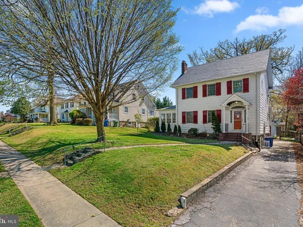 704 Hunting Pl, Baltimore, MD 21229