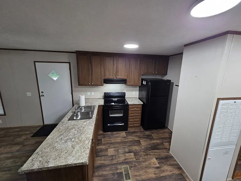 17400 Dustin Ln #1160-W — Photo 5