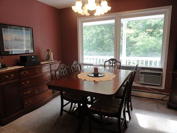 2nd image of 125 Crescent Dr