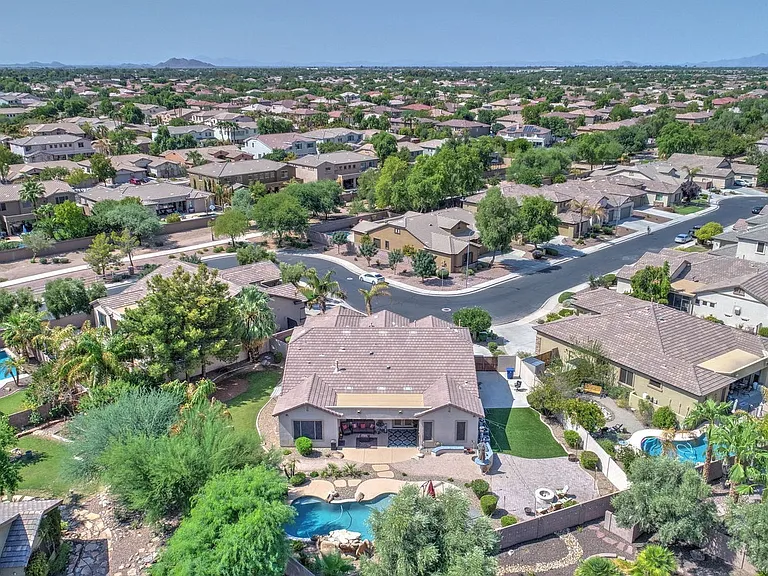 4221 S Danyell Dr — Photo 74