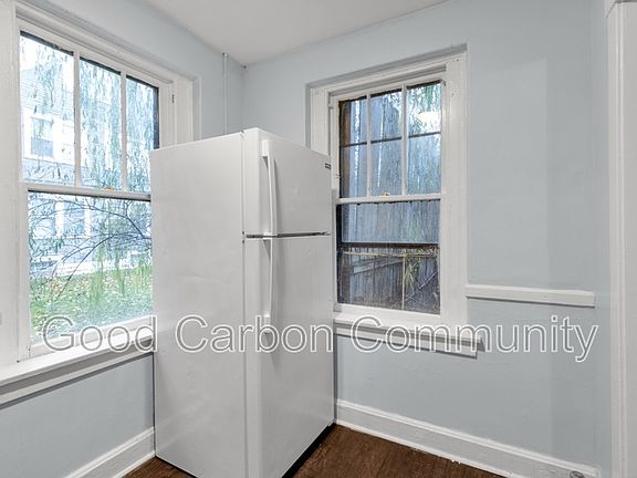 5th image of 870 Lafayette Ave #111