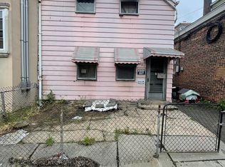 508 40th St, Union City, NJ 07087