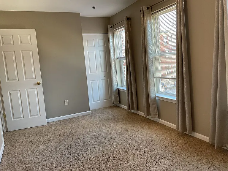 1703 Susquehanna St — Photo 16
