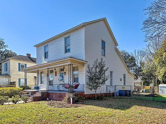 4th image of 501 Georgia St