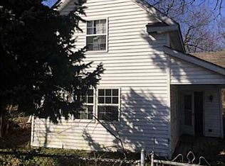 26125 Locust Grove Rd, New Holland, OH 43145