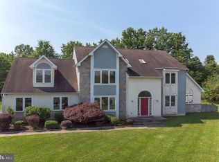 1621 Kristin Cir, Lansdale, PA 19446