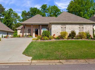 132 Cornerstone Dr, Madison, MS 39110