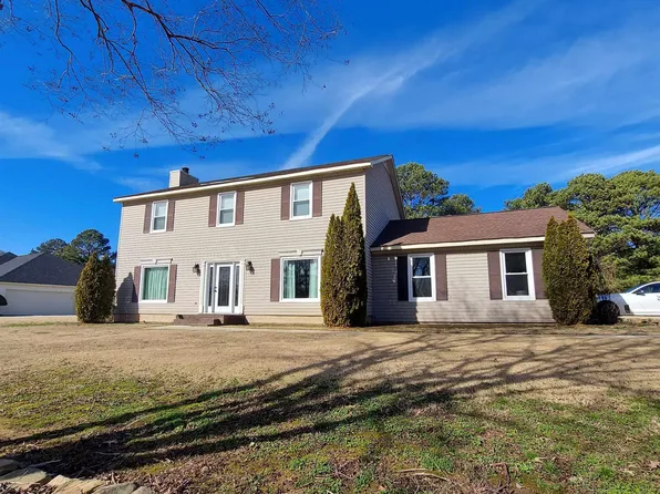 4528 Arrowhead Dr SE, Decatur, AL 35603