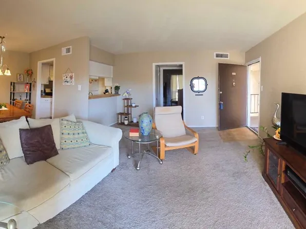 12816 Midway Rd APT 2050, Dallas, TX 75244