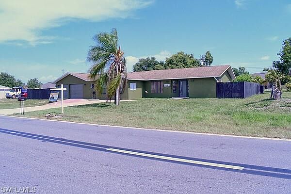 1st image of 16 Tropicana Pkwy E