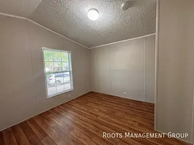 2220 Dunkelberg Rd #504 — Photo 8