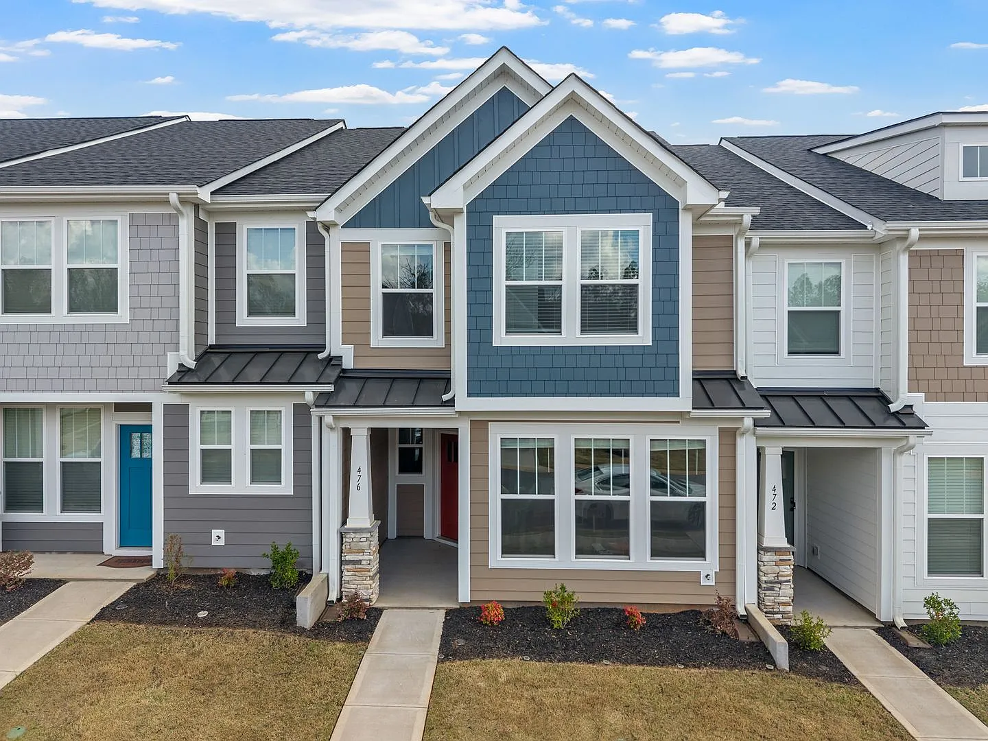Modern 3-Bedroom 2 1/2 Bath - Townhome | Eastside Spartanburg — Photo 2