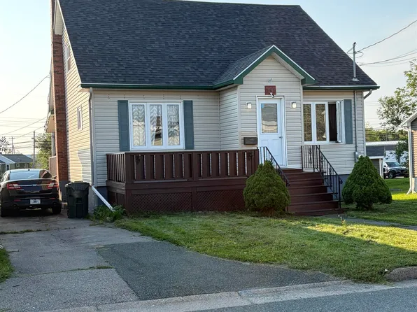 151 Gray St, Sydney, NS B1P 4L3