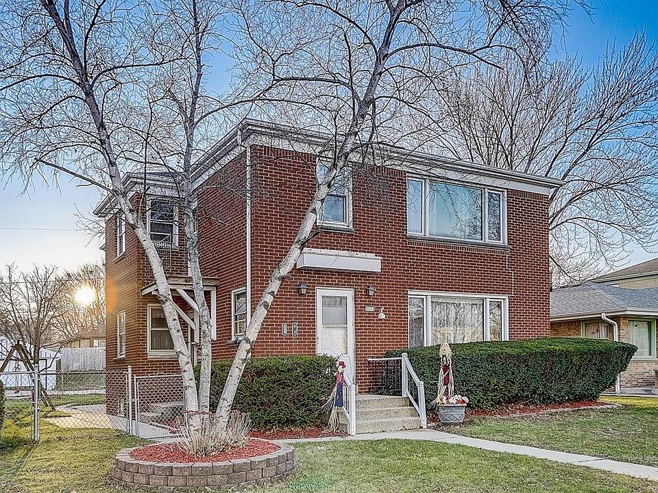 1st image of 3109 W Lakefield Dr #3111