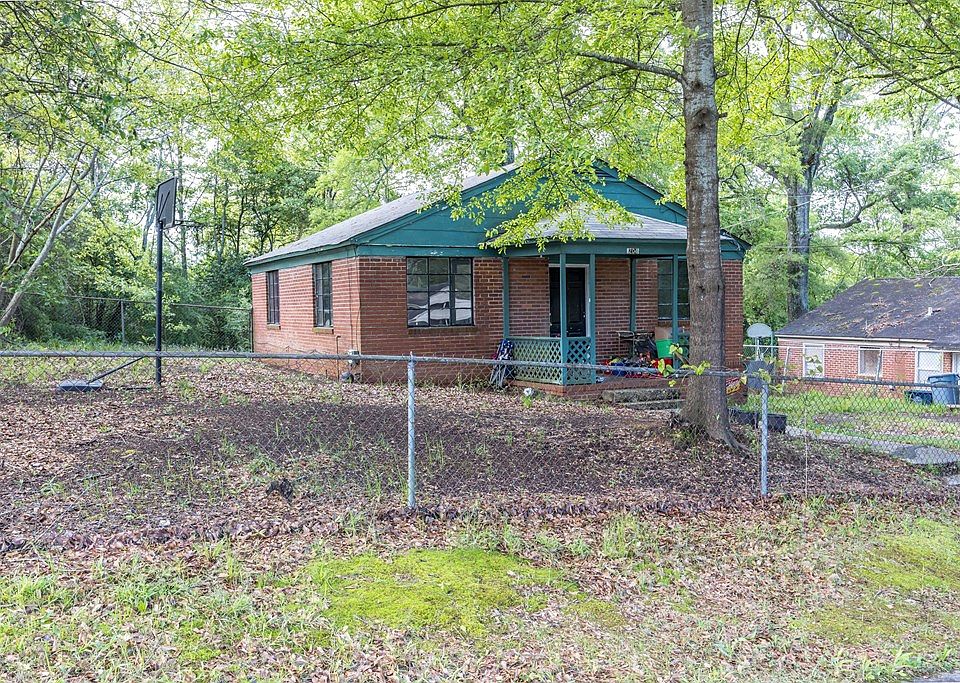 2nd image of 204 Kendrick Ave
