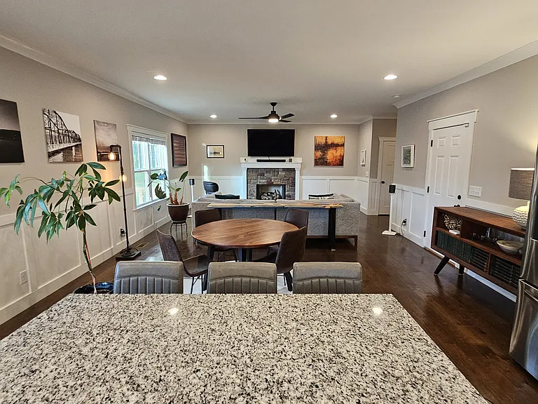 E View Ct — Photo 12