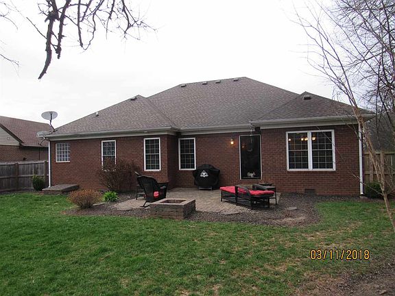4th image of 714 Aristides Dr