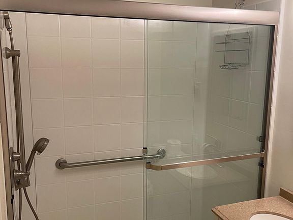 2nd image of 13781 Cedar Rd APT 101