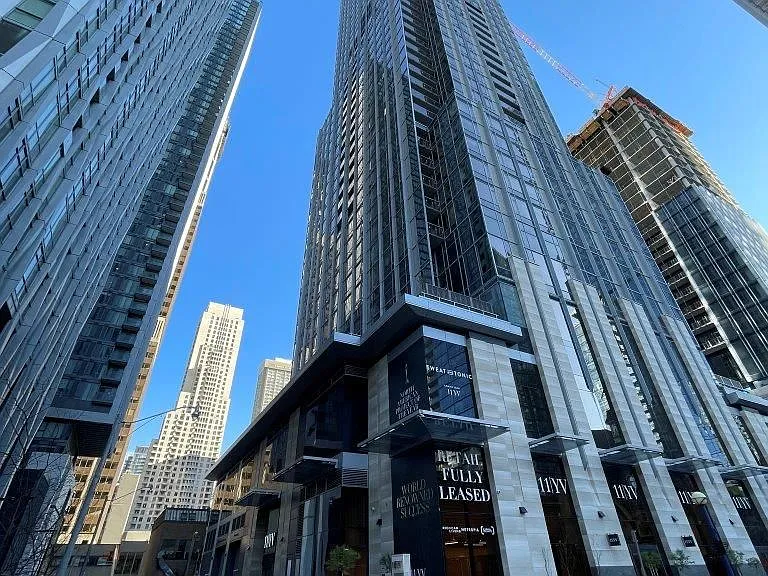 11 Yorkville Ave #5302 — Photo 1