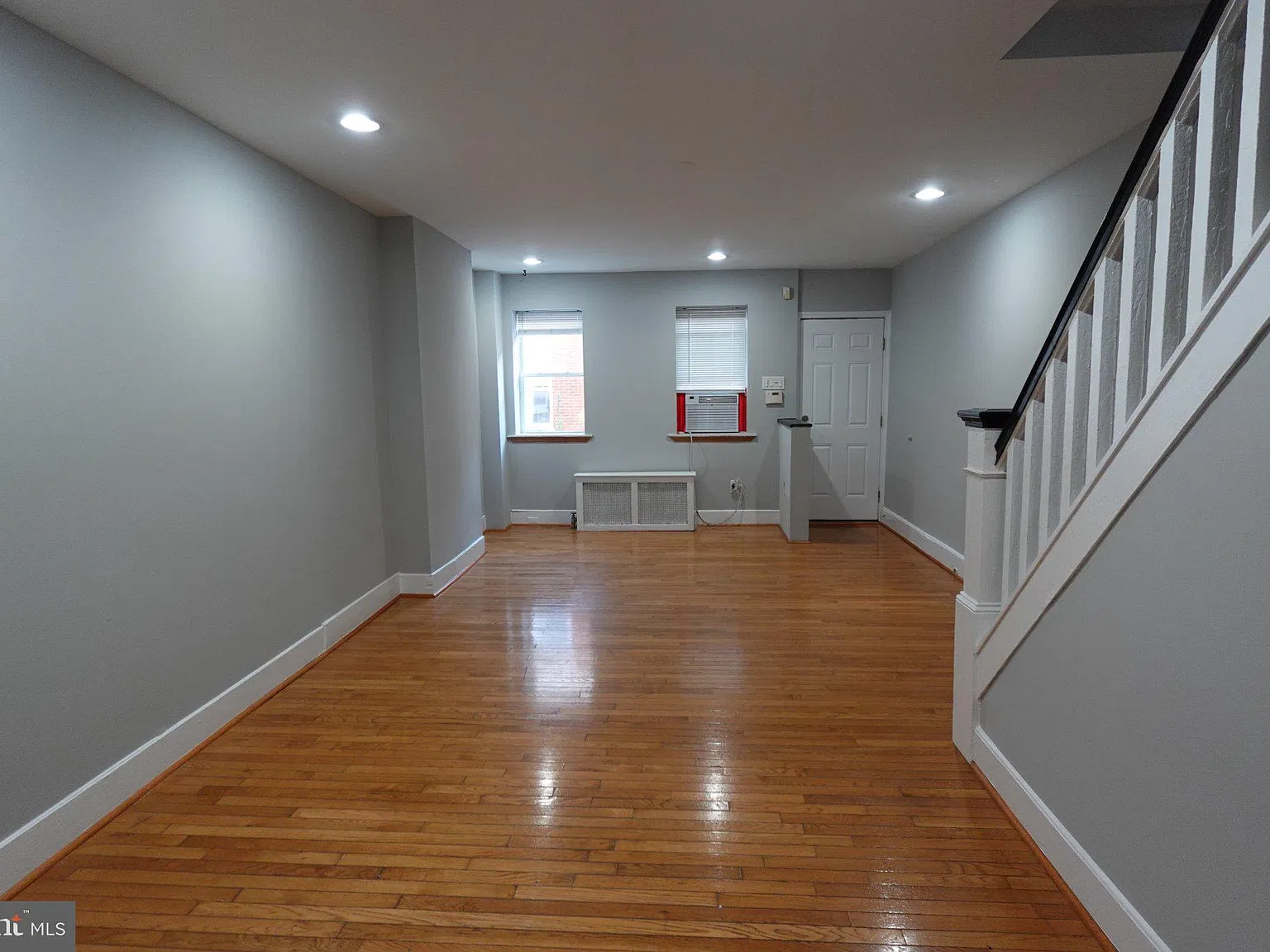 2 bed, 1.0 bath, 784 sqft, $1,500 — Photo 3