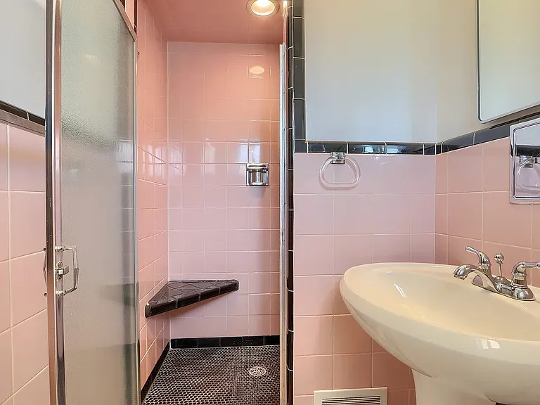 primary en suite