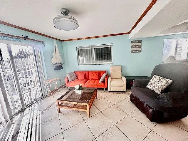 300 Ocean Dr #20 — Photo 9