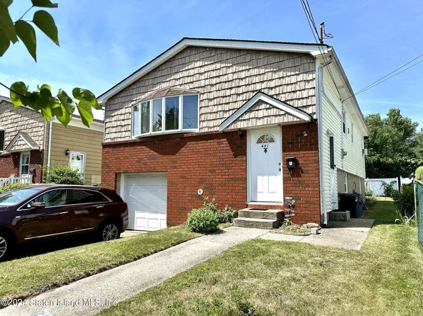 441 Walker St, Staten Island, NY 10303