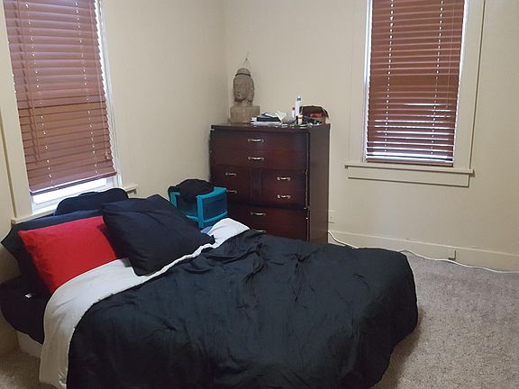bedroom. Furniture is not staying. There is a closet in the bedroom.