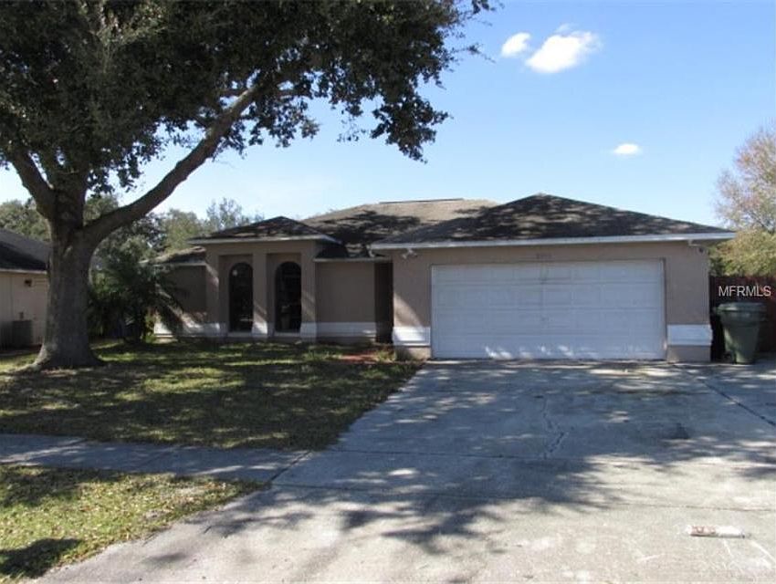1st image of 2932 Theresa Dr