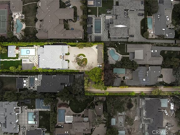 2nd image of 17528 Jayden Ln