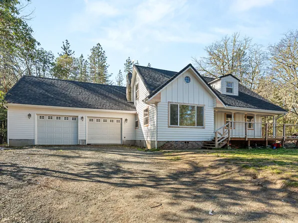 437 Cumberland Dr, Grants Pass, OR 97527