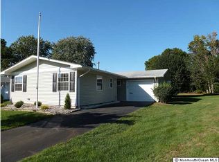 6 Poe Rd, Brick, NJ 08724